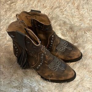 Brown Western Ankle Boots with Star Accents
